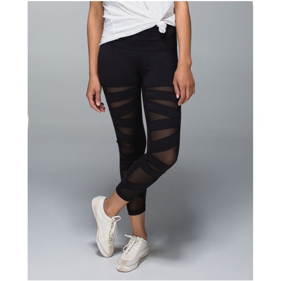 lululemon athletica Pants - Lululemon High Times Crop *Tech Mesh 6